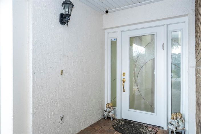 Image No.13-4 Bed House for sale