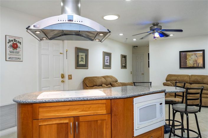 Image No.53-4 Bed House for sale