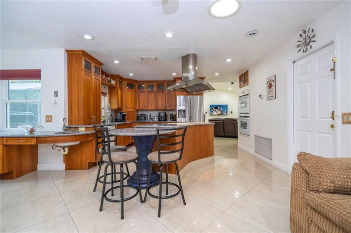 Image No.58-4 Bed House for sale