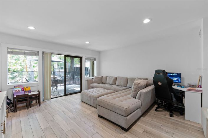 Image No.6-Appartement de 2 chambres à vendre à Saint John