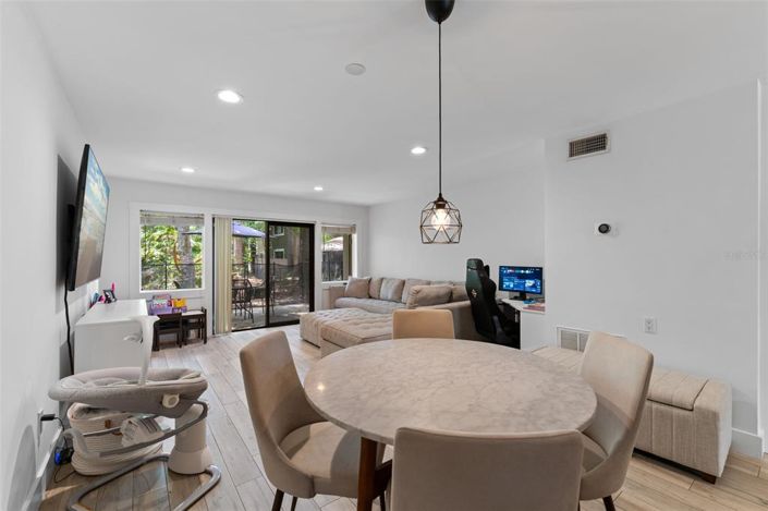 Image No.7-Appartement de 2 chambres à vendre à Saint John