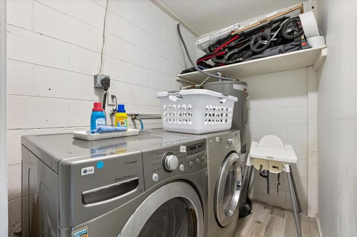 Image No.19-3 Bed House for sale