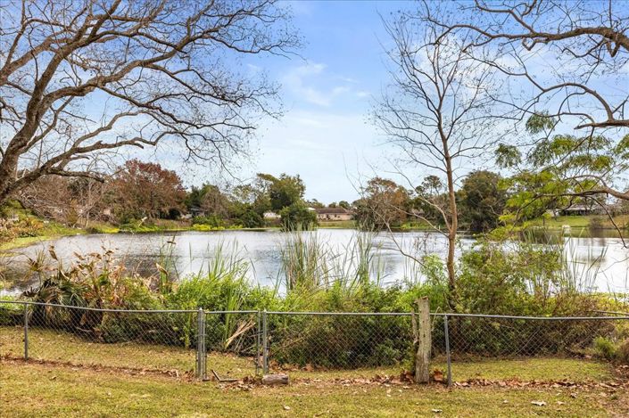 Image No.25-3 Bed House for sale