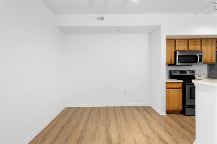 Image No.26-Appartement de 2 chambres à vendre à Saint John