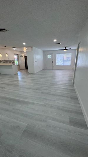 Image No.33-2 Bed House for sale