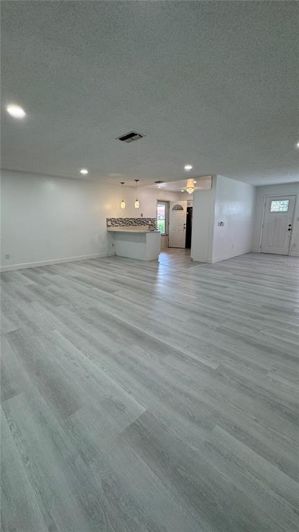 Image No.34-2 Bed House for sale