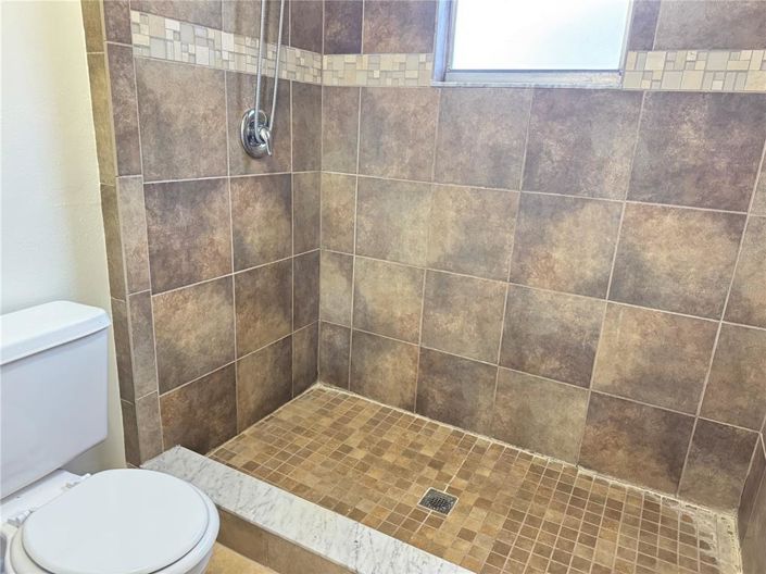 Image No.25-3 Bed House for sale