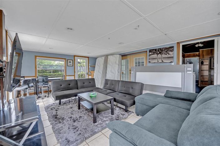 Image No.28-3 Bed House for sale