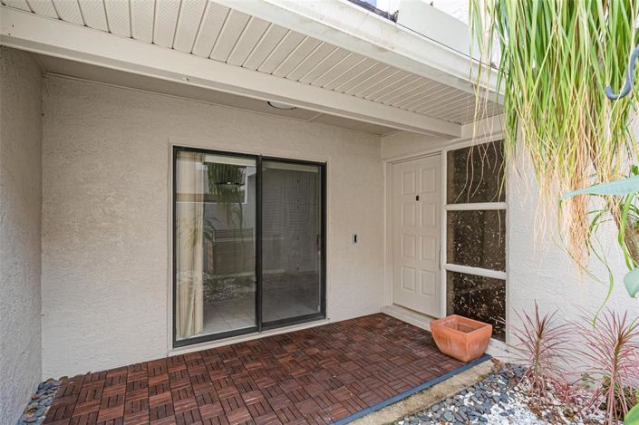 Image No.14-3 Bed Townhouse for sale