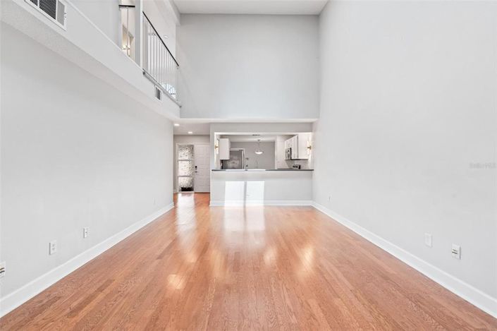 Image No.21-3 Bed Townhouse for sale