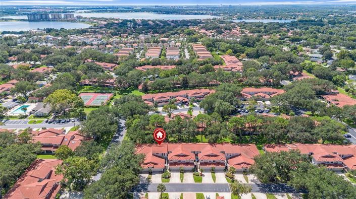 Image No.4-3 Bed Townhouse for sale