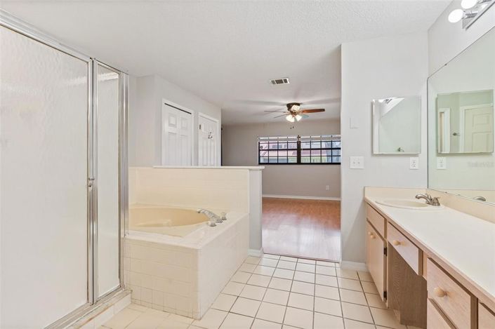 Image No.43-3 Bed Townhouse for sale