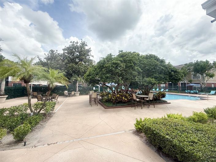 Image No.33-2 Bed Apartment for sale