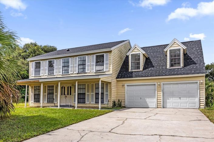 Image No.2-4 Bed House for sale