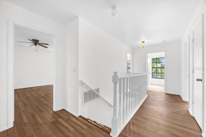 Image No.22-4 Bed House for sale