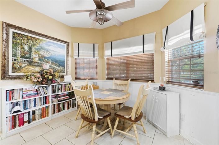 Image No.16-3 Bed Townhouse for sale