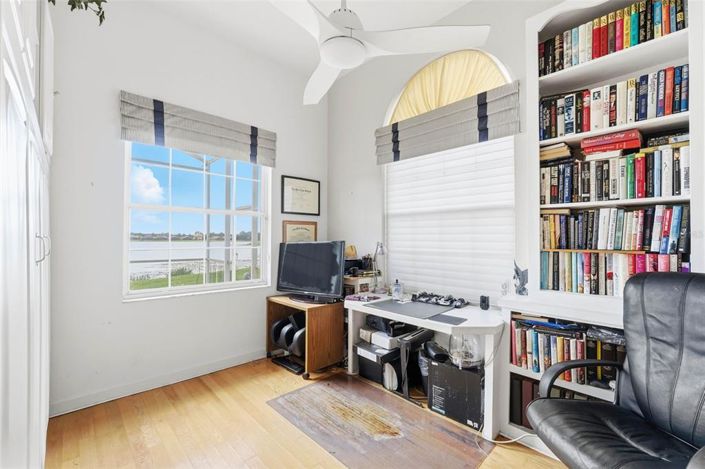 Image No.24-3 Bed Townhouse for sale