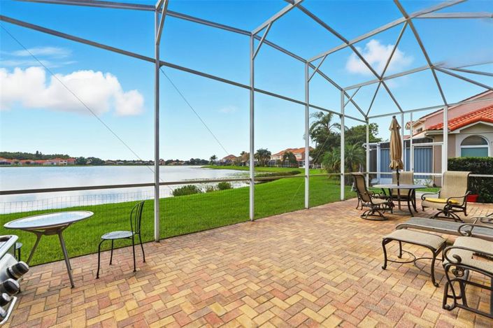 Image No.29-3 Bed Townhouse for sale