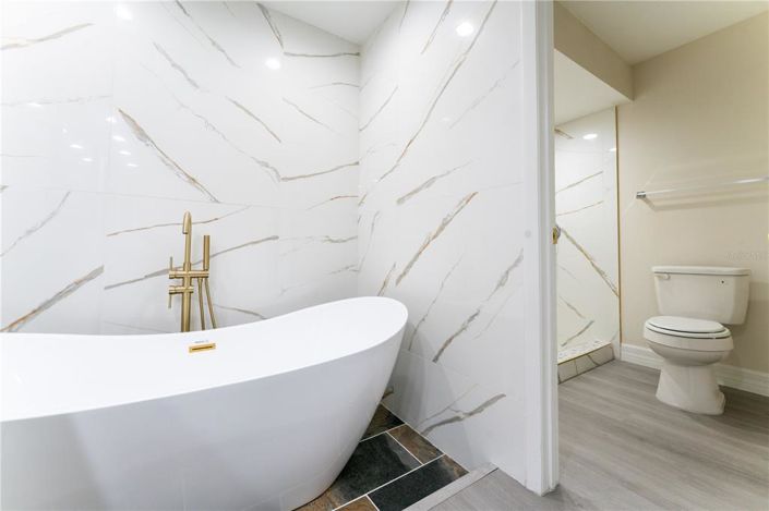 Image No.22-4 Bed House for sale