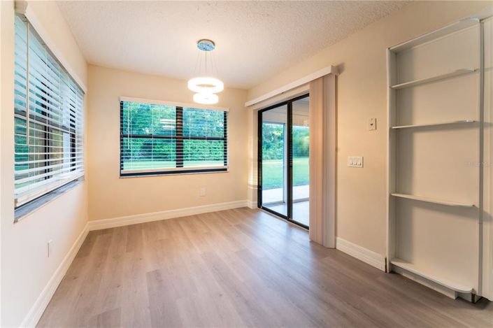 Image No.41-4 Bed House for sale