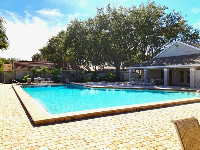 Image No.37-3 Bed Townhouse for sale