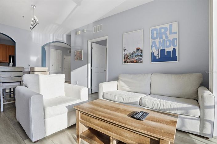 Image No.20-3 Bed Apartment for sale