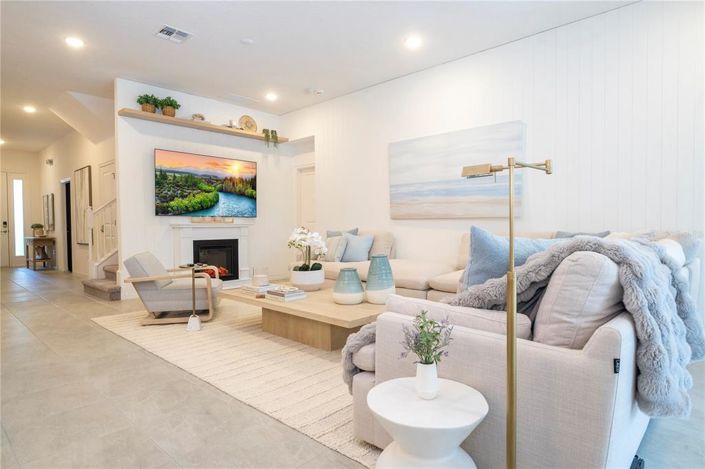 Image No.18-9 Bed House for sale