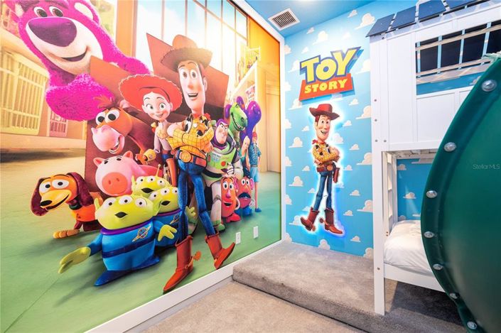 Image No.35-9 Bed House for sale