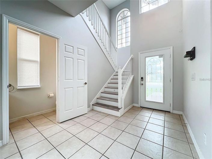 Image No.2-4 Bed House for sale