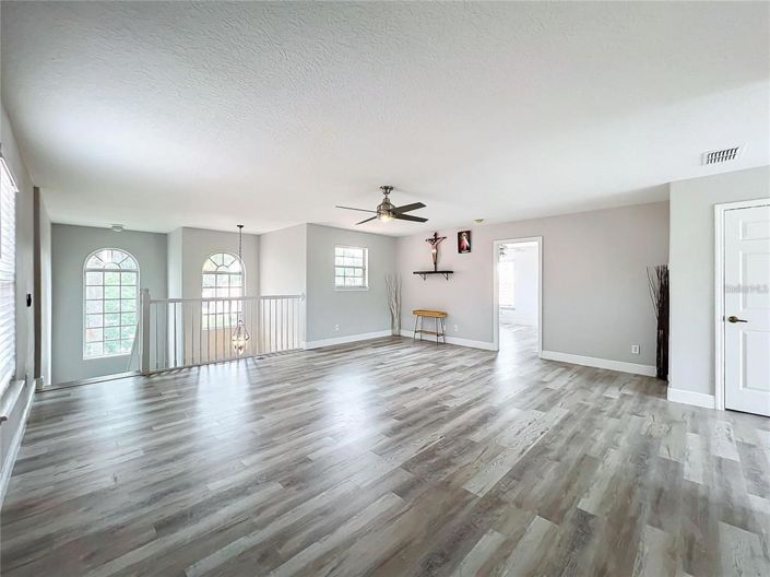 Image No.29-4 Bed House for sale