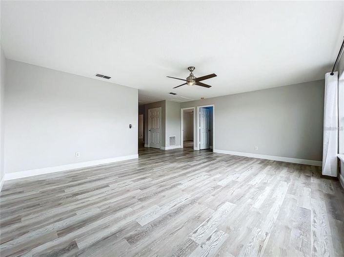 Image No.35-4 Bed House for sale