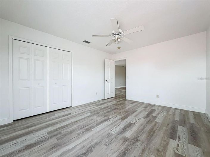 Image No.40-4 Bed House for sale