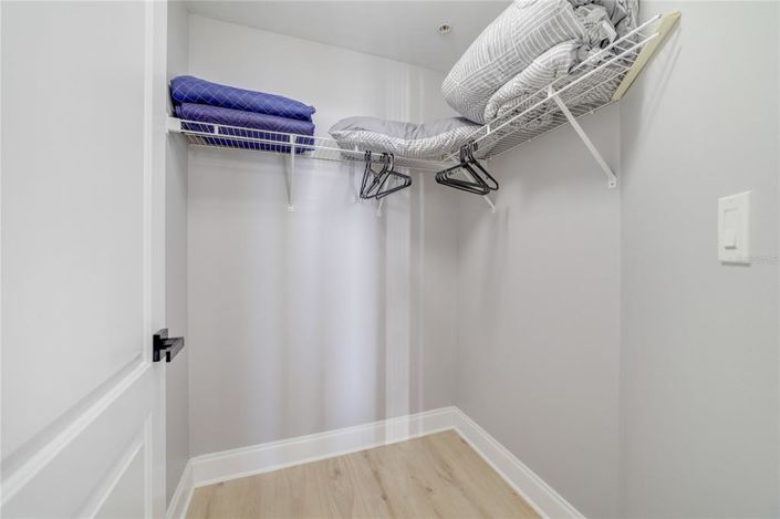 Image No.23-2 Bed Apartment for sale