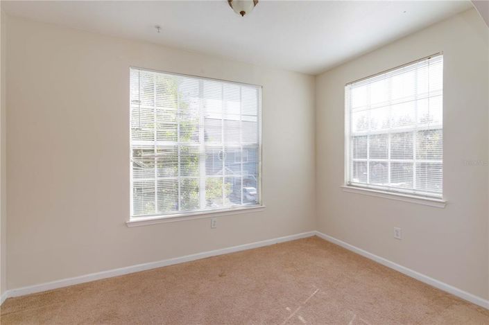 Image No.10-Appartement de 2 chambres à vendre à Saint John