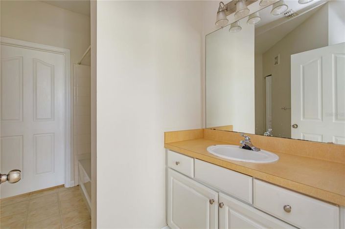 Image No.16-Appartement de 2 chambres à vendre à Saint John