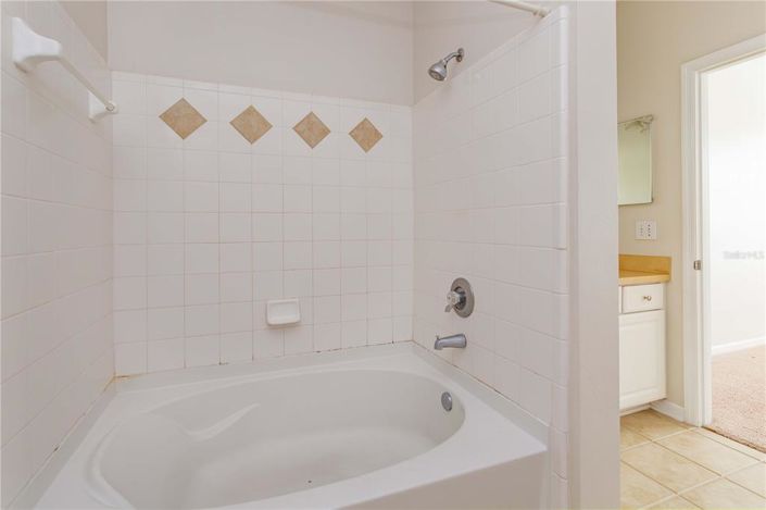 Image No.17-Appartement de 2 chambres à vendre à Saint John