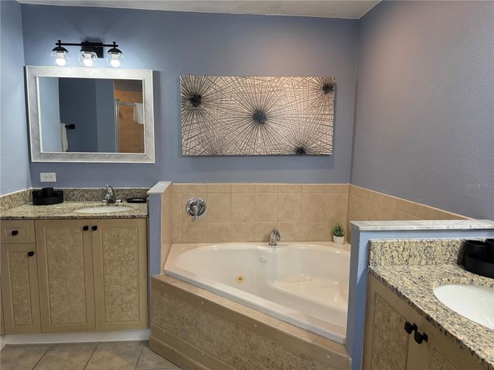 Image No.15-3 Bed Apartment for sale