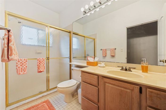 Image No.19-3 Bed House for sale