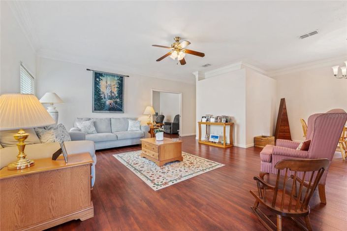 Image No.4-3 Bed House for sale