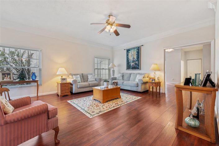 Image No.5-3 Bed House for sale