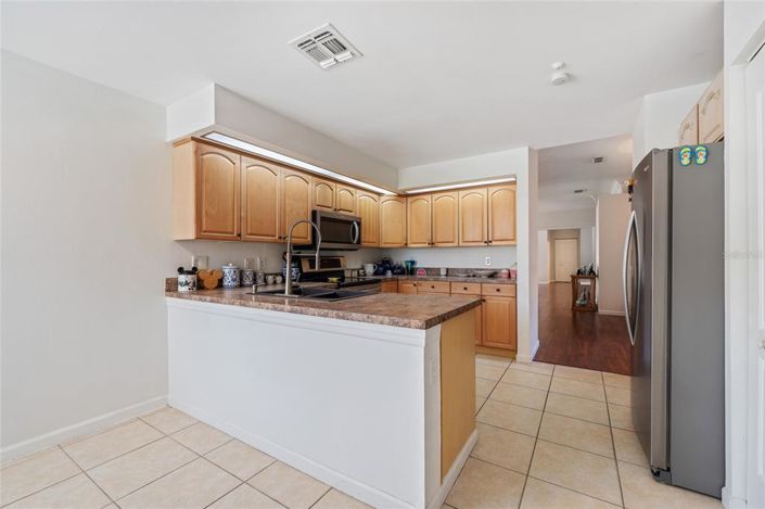 Image No.9-3 Bed House for sale