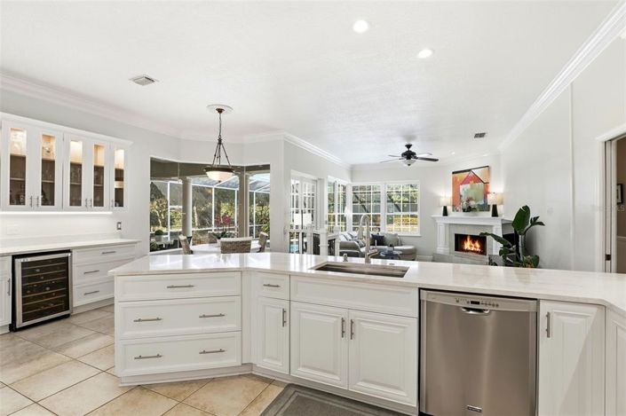 Image No.12-5 Bed House for sale