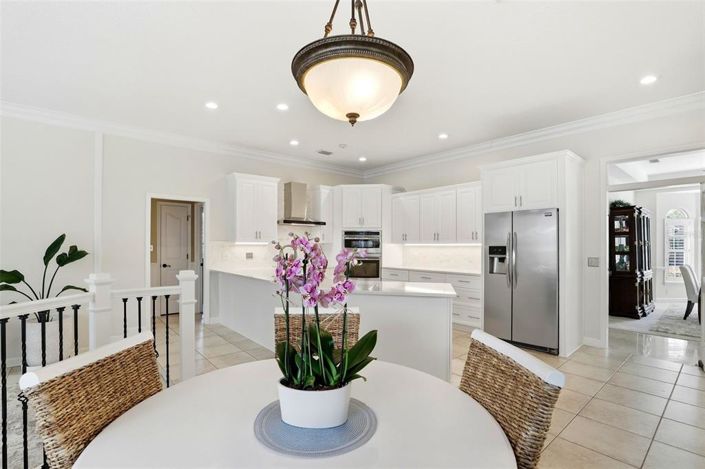 Image No.14-5 Bed House for sale