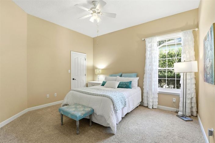 Image No.27-5 Bed House for sale