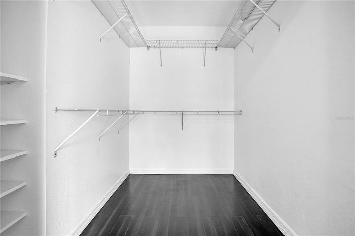 Image No.20-3 Bed Apartment for sale