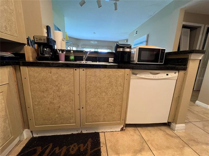 Image No.18-2 Bed Apartment for sale