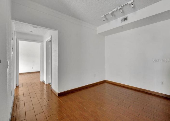 Image No.7-Appartement de 2 chambres à vendre à Saint John