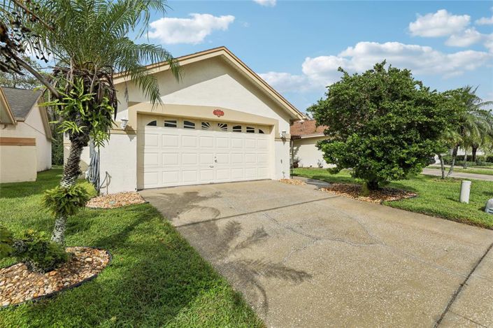 Image No.2-Maison de 2 chambres à vendre à Saint John