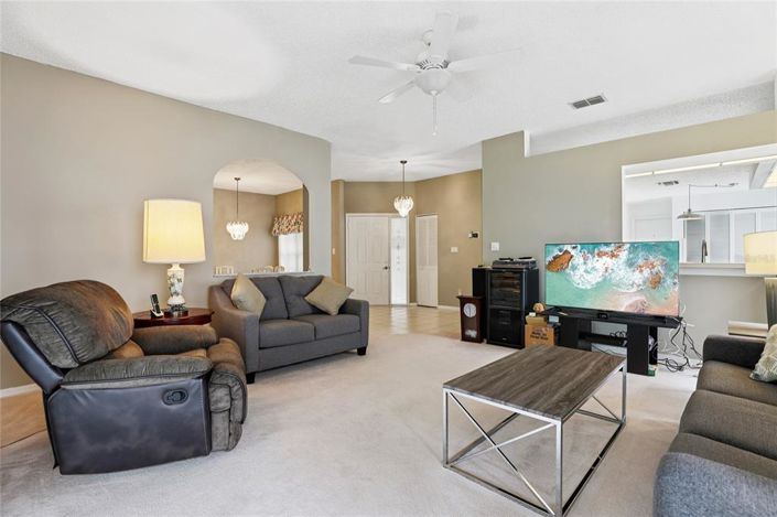 Image No.5-Maison de 2 chambres à vendre à Saint John