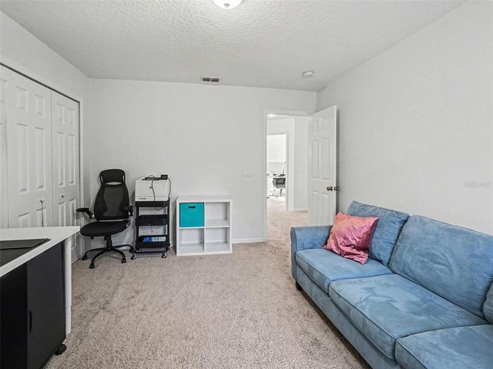 Image No.11-5 Bed House for sale